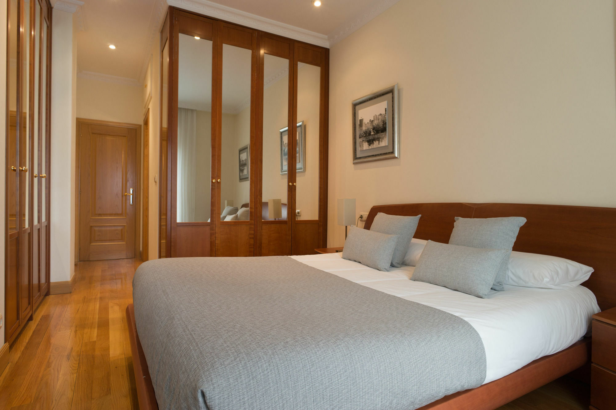 Sanchez Toca - Ib. Apartments San Sebastián Eksteriør billede